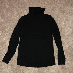 Lululemon sweatshirt